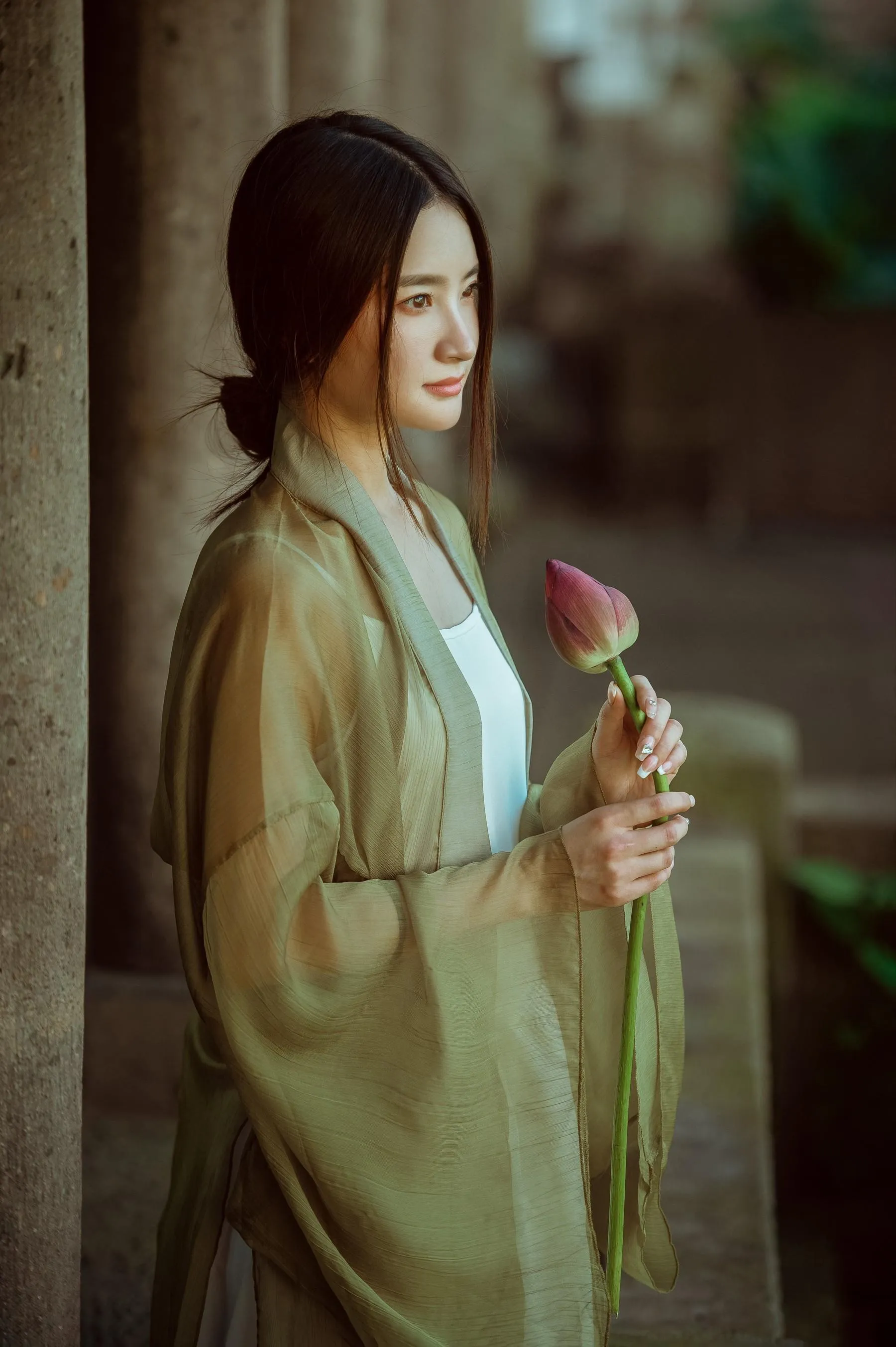 [YITUYU艺图语]2022.08.07 荷韵 Smile [39P]插图1